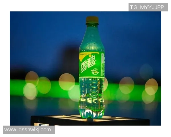 Gary与足球明星神似引发热议网友纷纷点赞两人撞脸瞬间成话题焦点